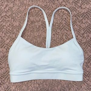 Lululemon Flow Y Nulu Bra